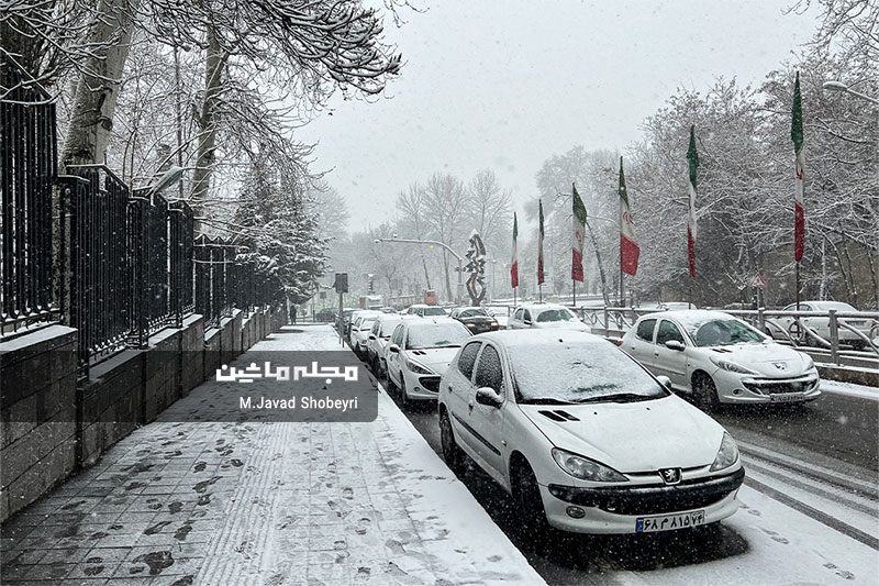 Snow and cars in Tehran 2