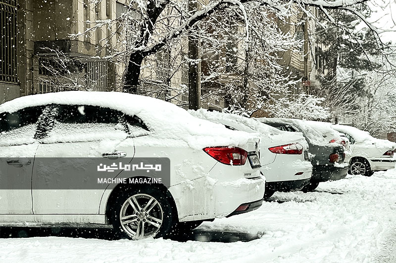 Snow and cars in Tehran 26