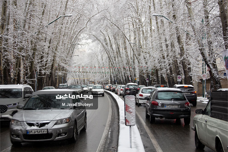Snow and cars in Tehran 5