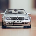 کلکسیونی از هفت نسل مرسدس بنز SL