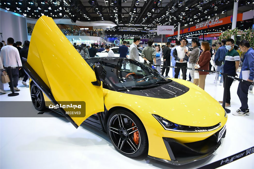 نمای جلوی هایپرکار برقی گک آیون هایپراس اس آر چینی در نمایشگاه خودرو گوانگژو 2023