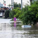 سیل مشهد در جان خودروها