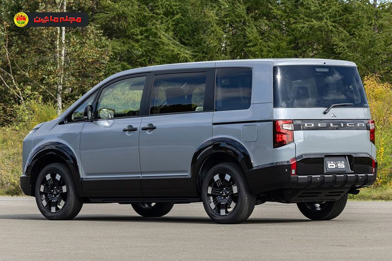 معرفی میتسوبیشی دلیکا D5: ترکیب ون و شاسیبلند میتسوبیشی دلیکا D5