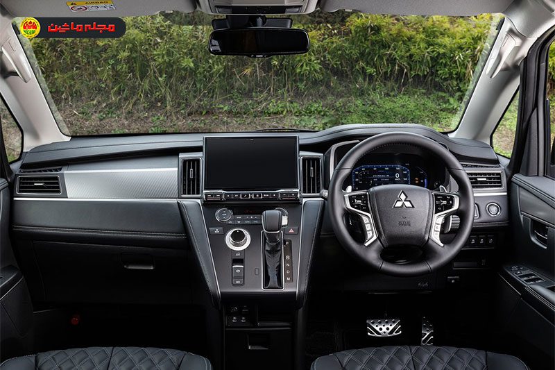 معرفی میتسوبیشی دلیکا D5: ترکیب ون و شاسیبلند میتسوبیشی دلیکا D5