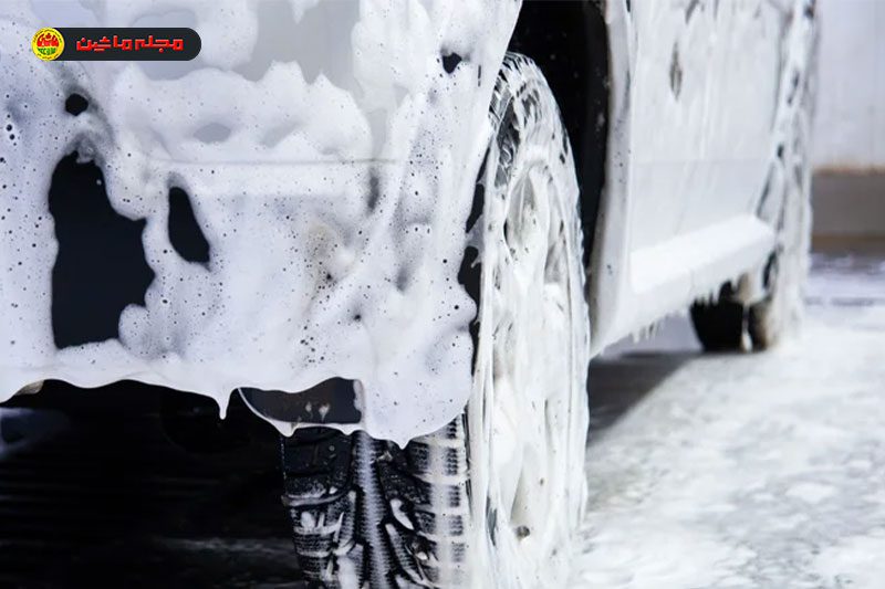 آیا مایع ظرف‌شویی برای رنگ خودرو ضرر دارد؟