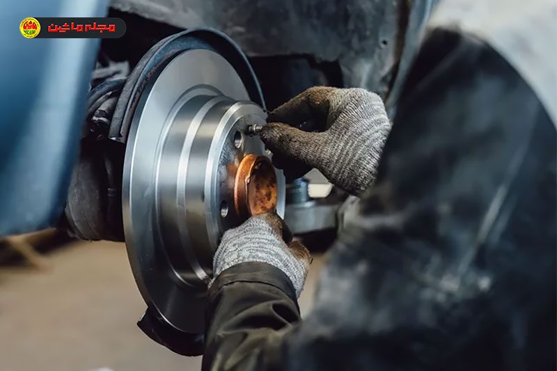 لرزش فرمان هنگام ترمزگیری