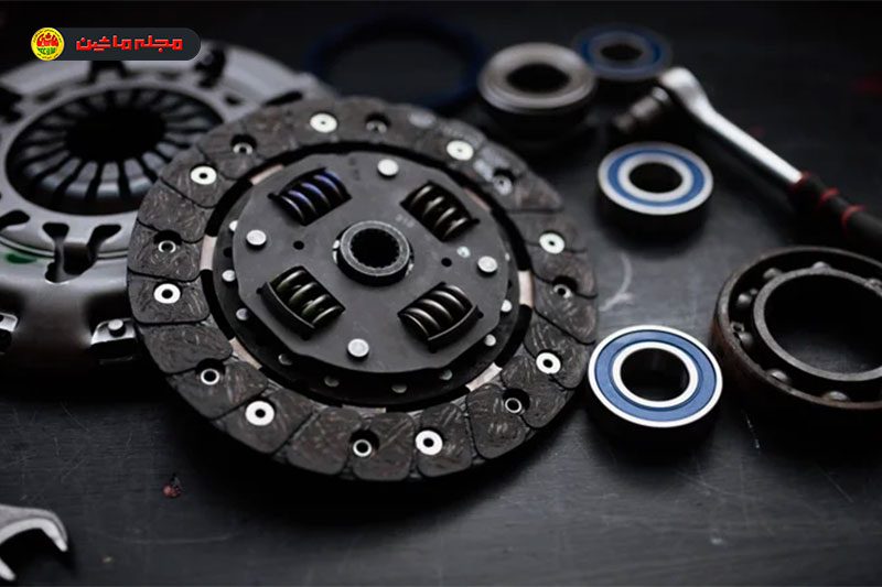 کلاچ تر در برابر کلاچ خشک: تفاوتها، مزایا و کاربردها کلاچ تر در برابر کلاچ خشک