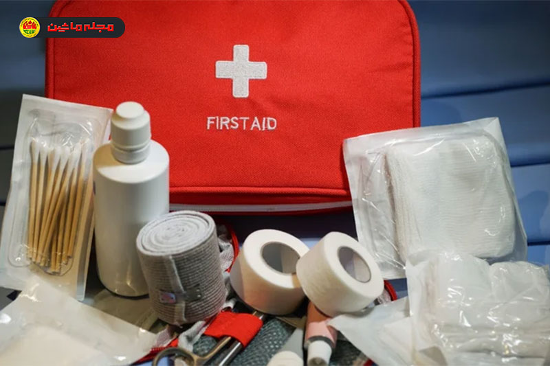 ۵ وسیله ضروری برای «کیف اضطراری خودرو» ۵ وسیله ضروری برای «کیف اضطراری خودرو»